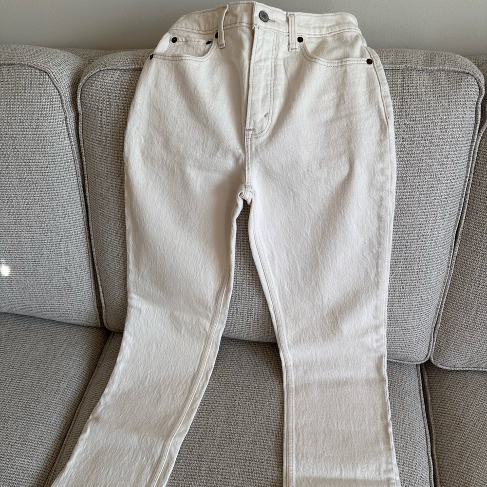 Abercrombie & Fitch Cream Straight Leg Jeans - Regular Length